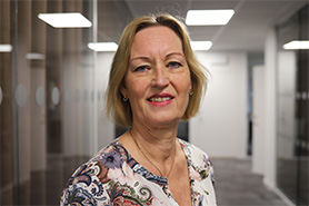 Inger Lindström, ekonomichef
